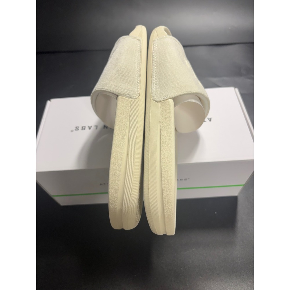 APL TechLoom Velvet Slides Women's Pristine/Cream Off White Sandals Size 9 - Picture 3 of 6